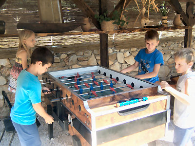 table footbal foosball